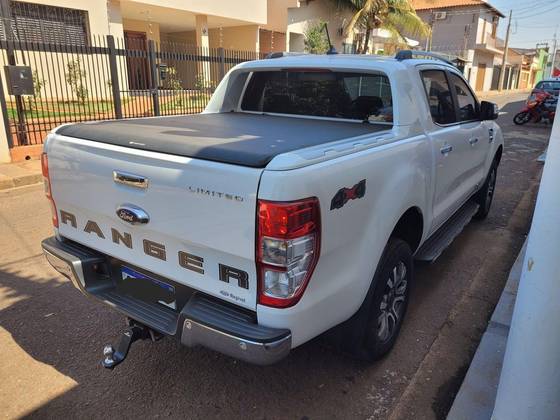 FORD RANGER 3.2 LIMITED 4X4 CD 20V DIESEL 4P AUTOMÁTICO FORD RANGER 3.2 LIMITED 4X4 CD 20V DIESEL 4P AUTOMÁTICO